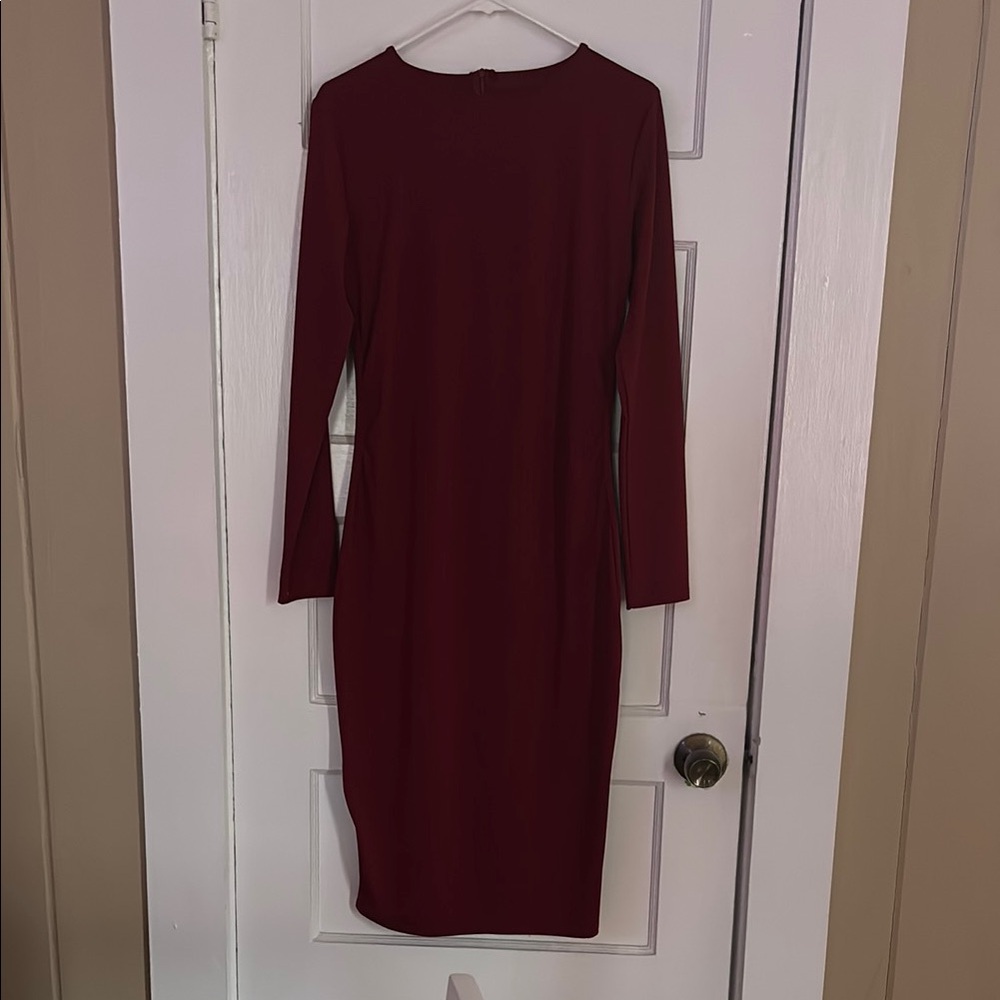 Burgundy Long Sleeve Sheath Dress for Cocktail Events